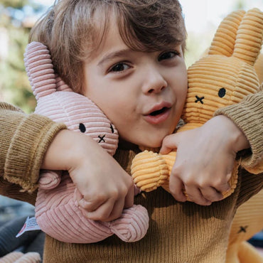 Knuffel Ribfluweel Nijntje Pink 23 cm