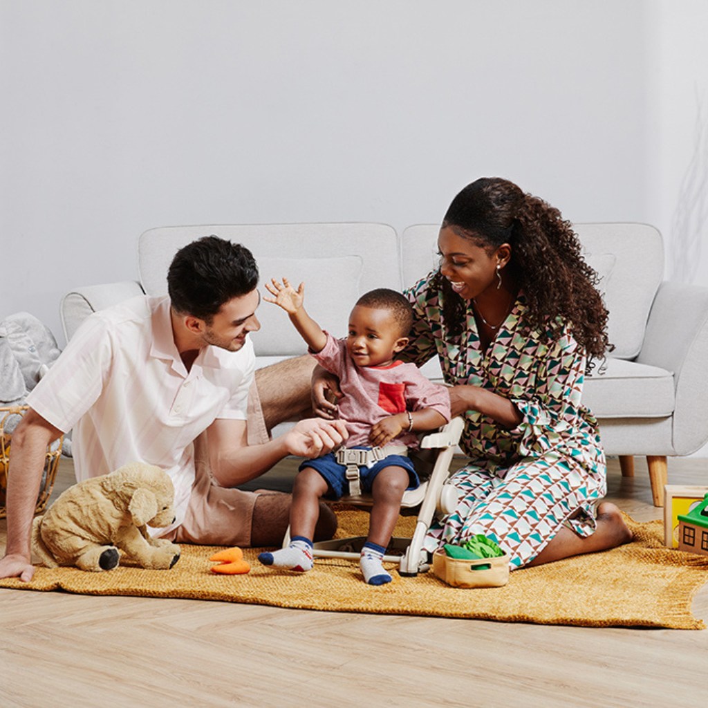 Unilove Verhoogstoel FeedMe 3-in-1 Milk Tea