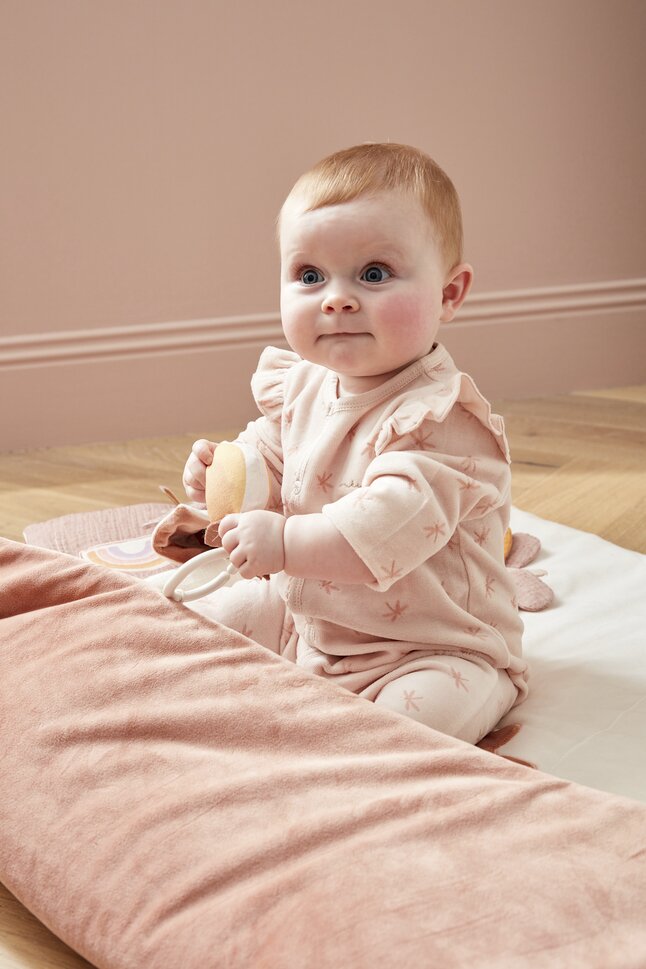 Noukie's Tapis de jeu Popsie, Gigi & Louli écru/rose poudré