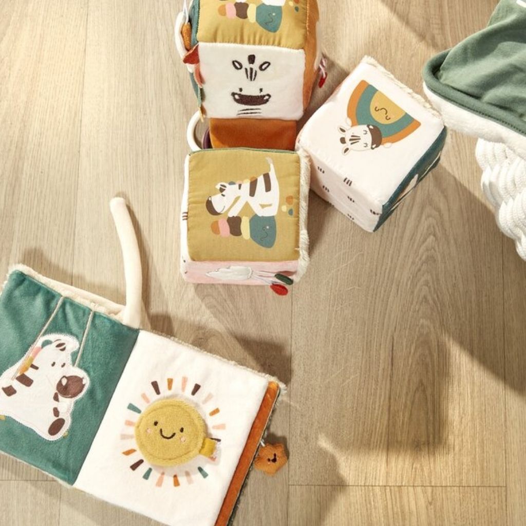 Dreambee Cube d'activités Flo - 4 pièces