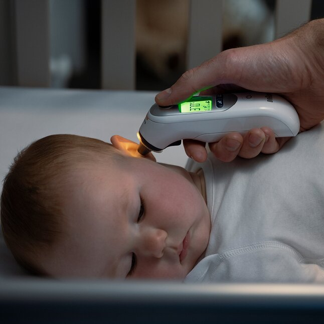 Braun Thermomètre infrarouge ThermoScan 7- avec Age Precision