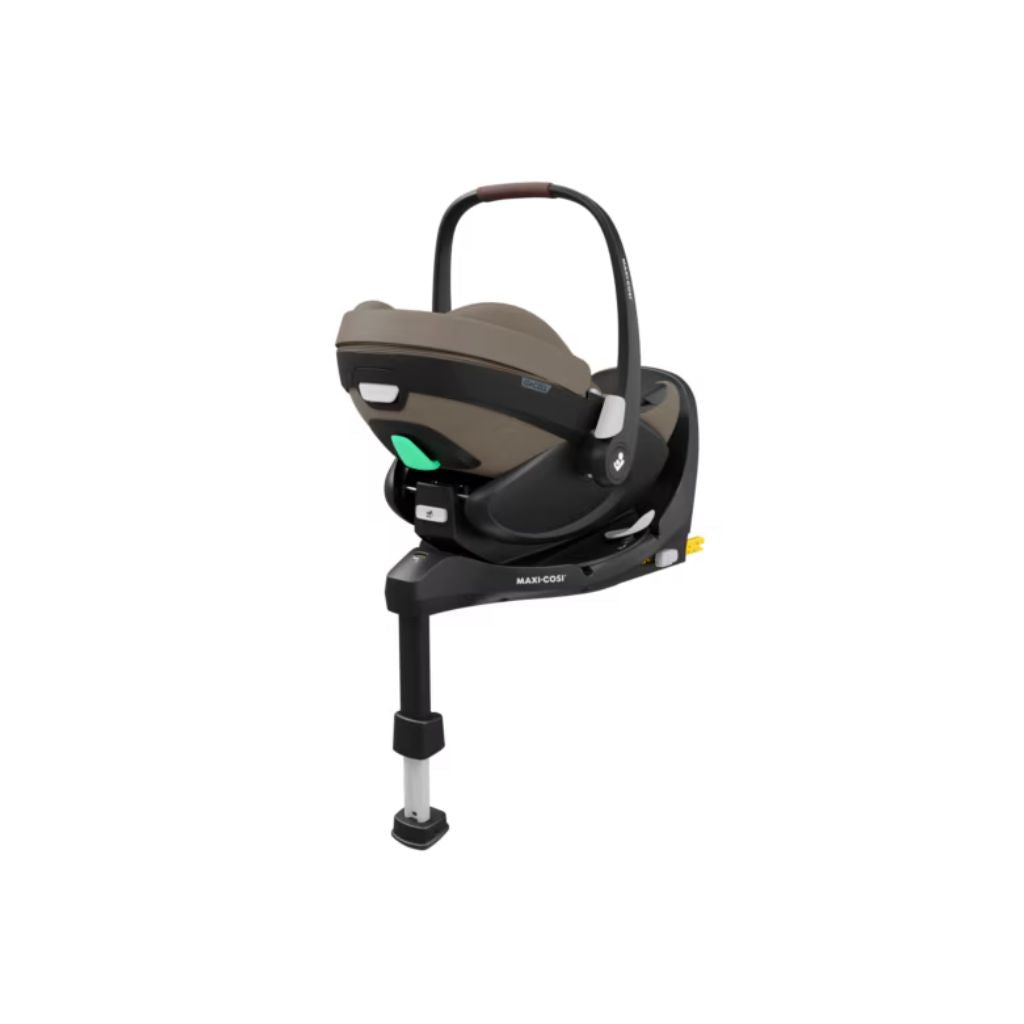 Maxi-Cosi Kinderwagen 4-in-1 Fame Twillic Truffles + draagmand + Autostoel Pebble 360 pro 2 + basis Familyfix 360 Pro