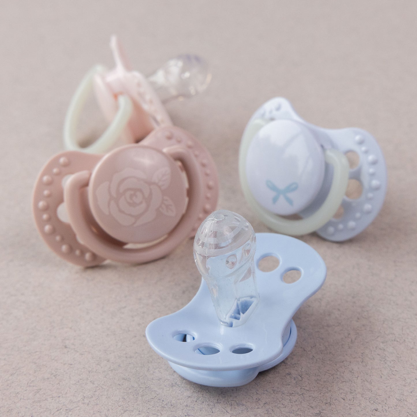 Difrax Sucette + 0 mois LOVI Dynamic Newborn Baby Shower Blue - 2 pièces