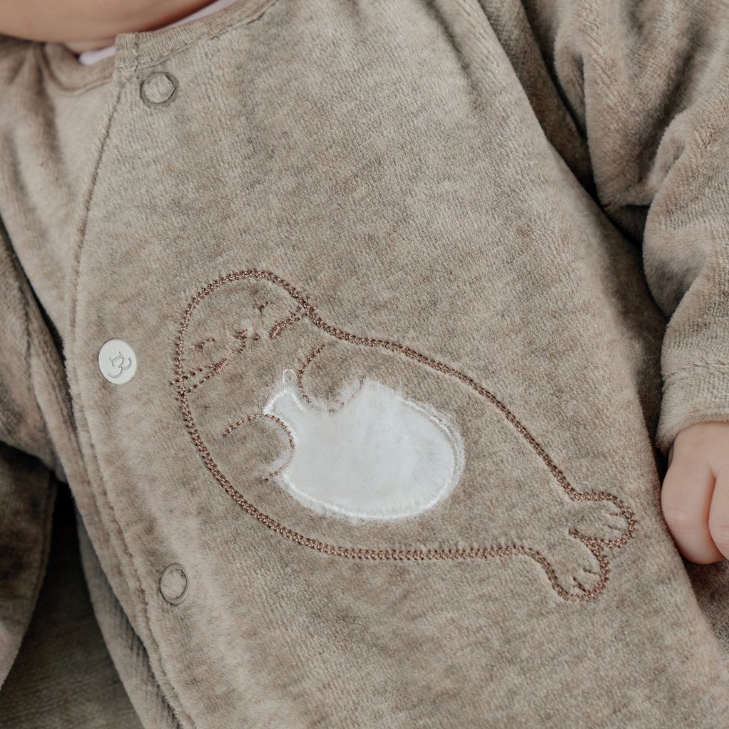 Noukie's Pyjama velours Seal beige unisexe