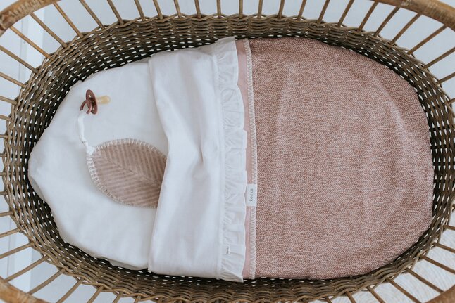 Koeka Laken voor wieg of park Ruffle Warm White