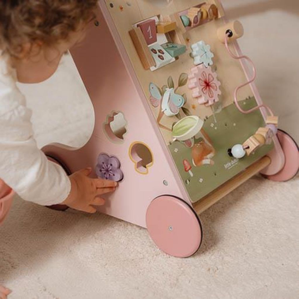 Little Dutch Porteur-pousseur en bois Fairy Garden rose