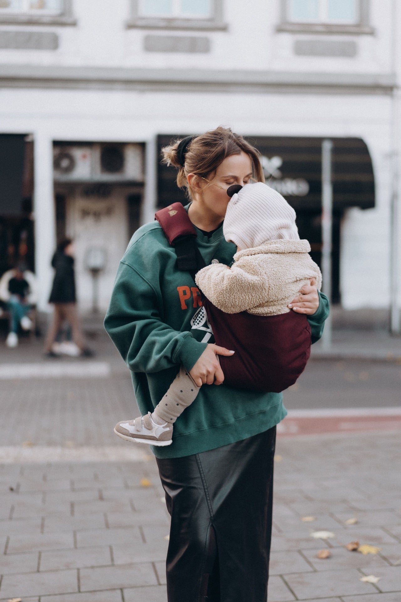 Wildride Draagzak Toddler Swing Carrier Merlot