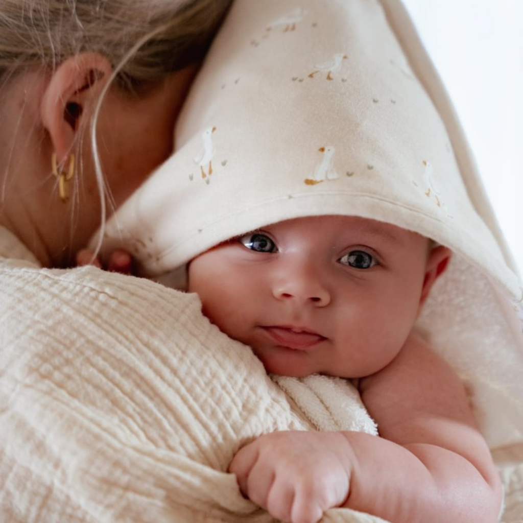 Little Dutch Cape de bain Newborn Naturals Little Goose Lg 75 x L 75 cm