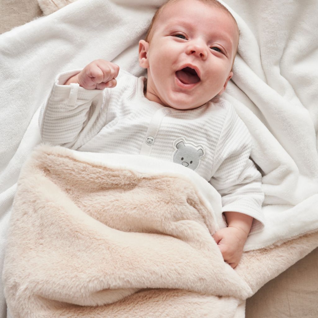 Noukie's Couverture fausse fourrure Beige 75 x 100 cm