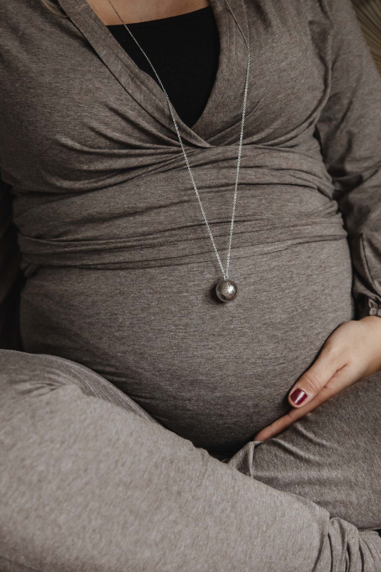 Proud Mama Collier Bola Luna Silver