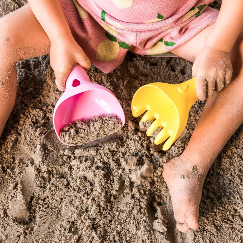 Quut Set de plage Raki 2-en-1 banana pink