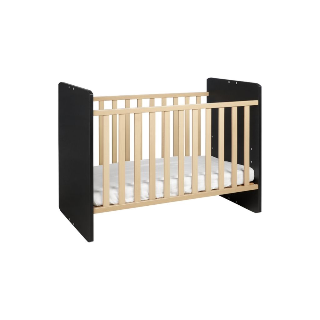 Transland Meegroeibed Steffi zwart
 L 120 x B 60 cm