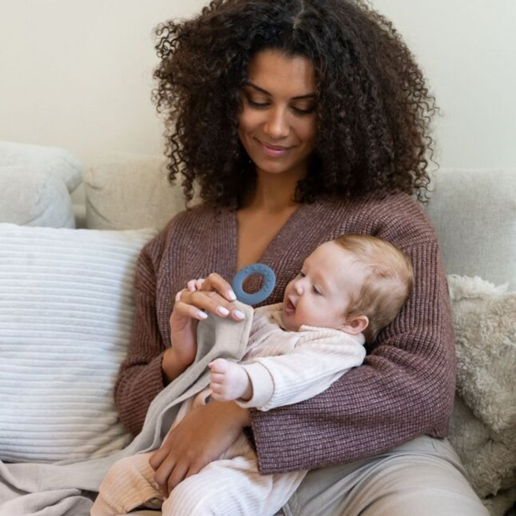 doomoo Echarpe d'allaitement Mom'n Play Almond