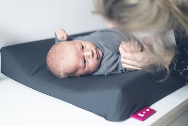 Wumby Matelas à langer chauffant anthracite