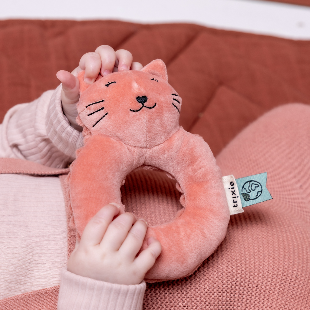 Trixie Baby Hochet Mrs. Cat rose