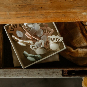 FRIGG Fopspeen + 6 maanden Butterfly silicone Portobello/Cream - 2 stuks