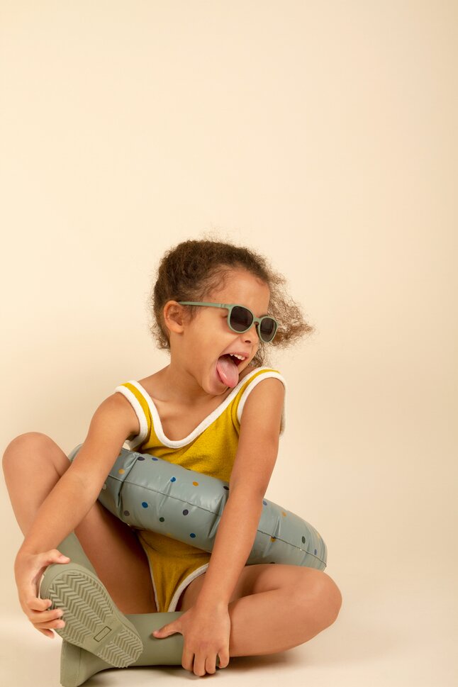 Ki ET LA Zonnebril Wazz kaki 12-24M