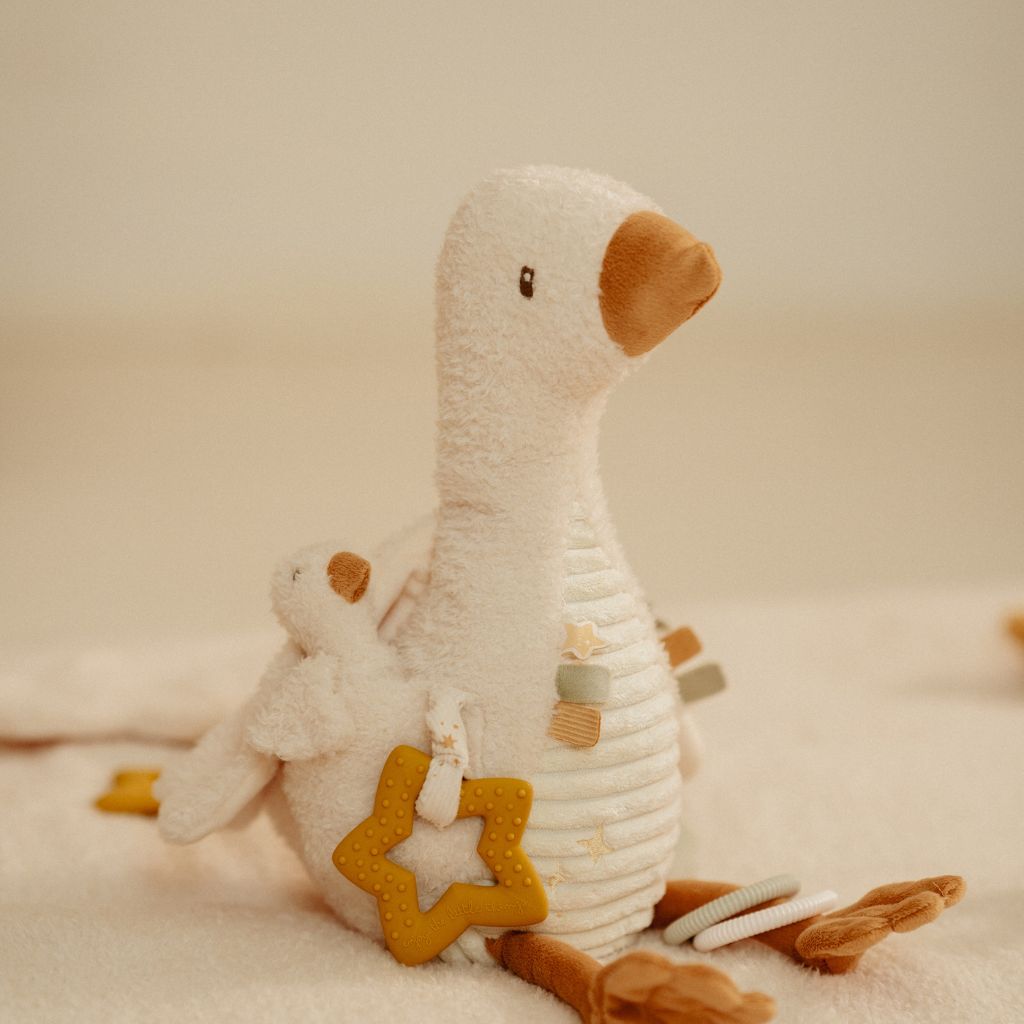 Little Dutch Activiteitenknuffel Little Goose