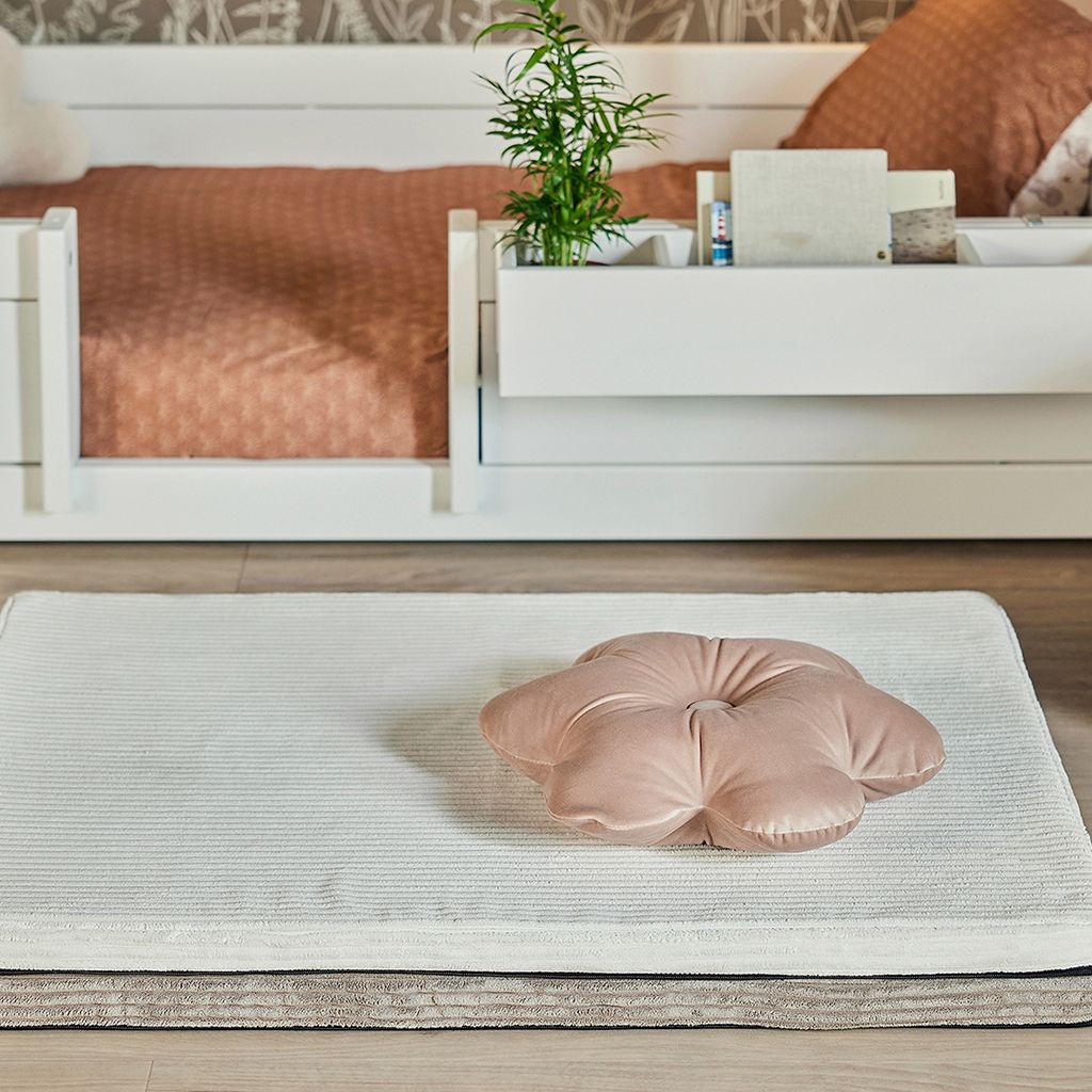 LIFETIME Coussin fleur Happy Rabbit