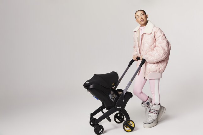 Doona Siège-auto portable transformable Infant Nitro Black Groupe 0+