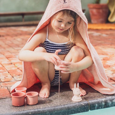 Trixie Jouet de bain Gobelets empilables Mrs. Rabbit - 5 pièces