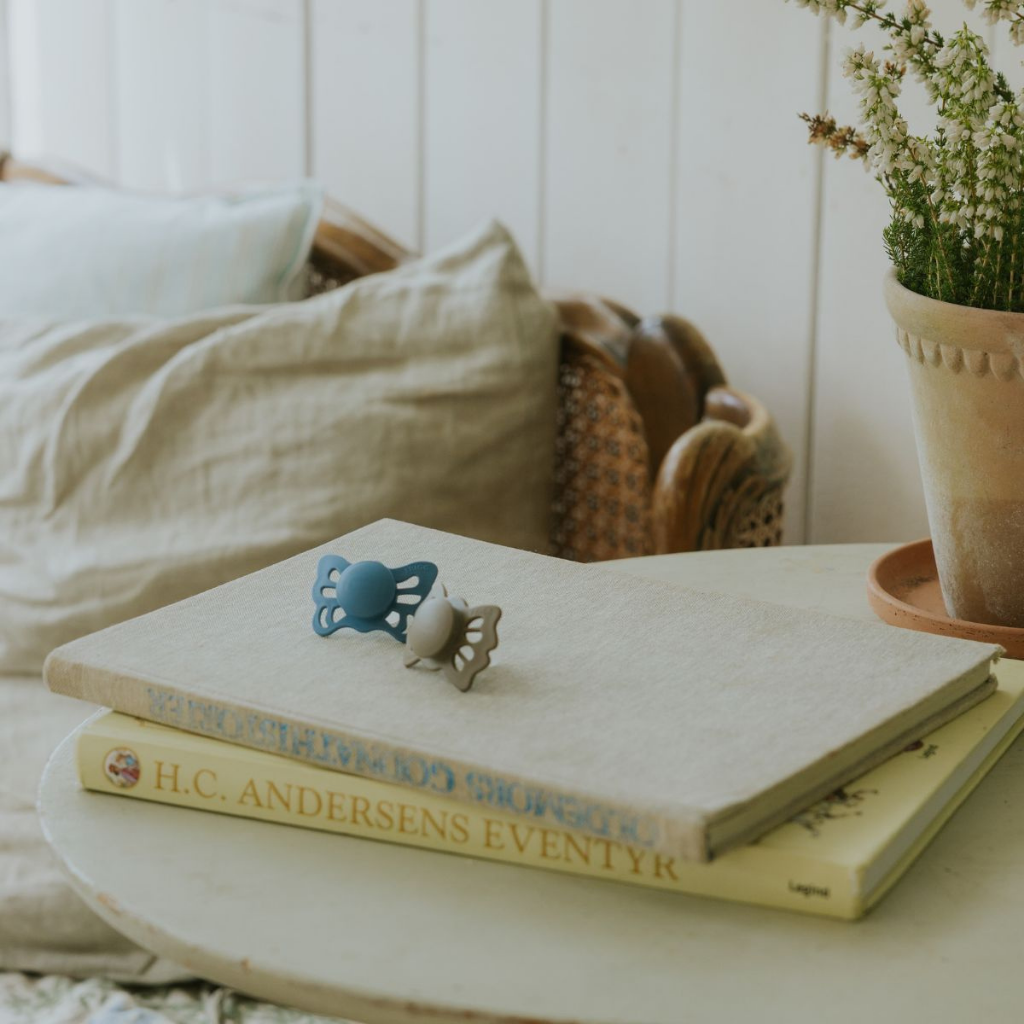 FRIGG Fopspeen + 0 maanden Butterfly silicone Ocean view/Sage - 2 stuks