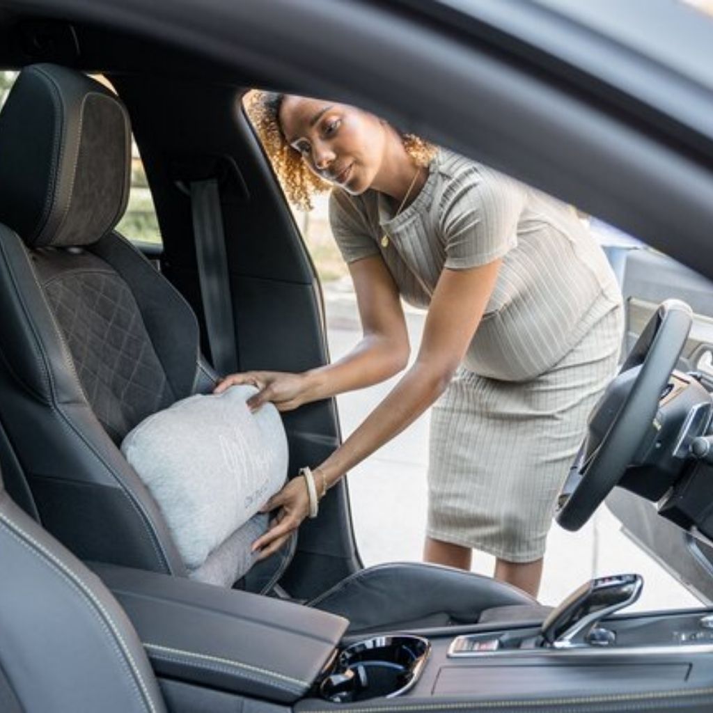 doomoo Coussin de positionnement et d'allaitement On-The-Go-Pillow Grey