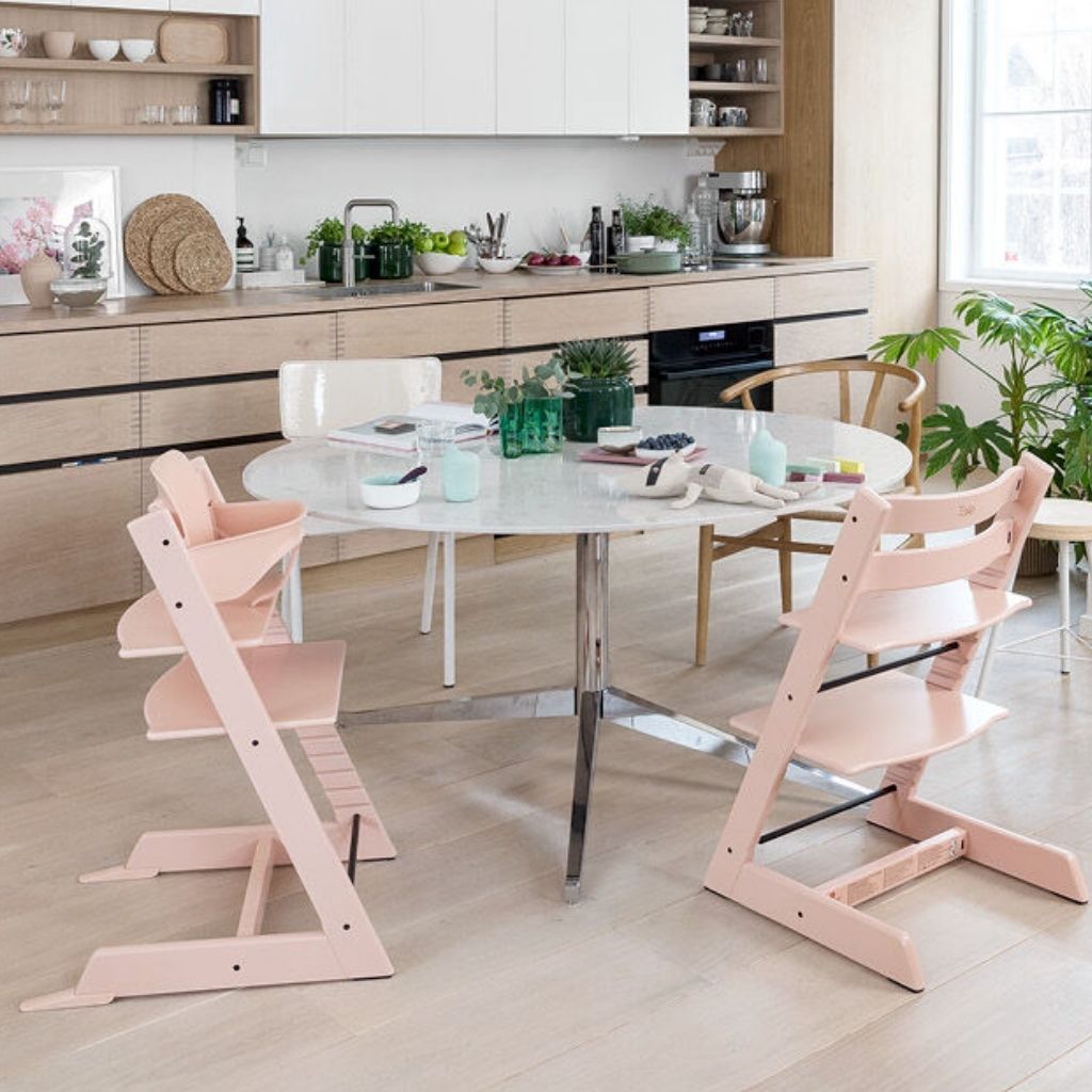 Stokke® Eetstoel Tripp Trapp® + beugel Baby Set² Serene Pink