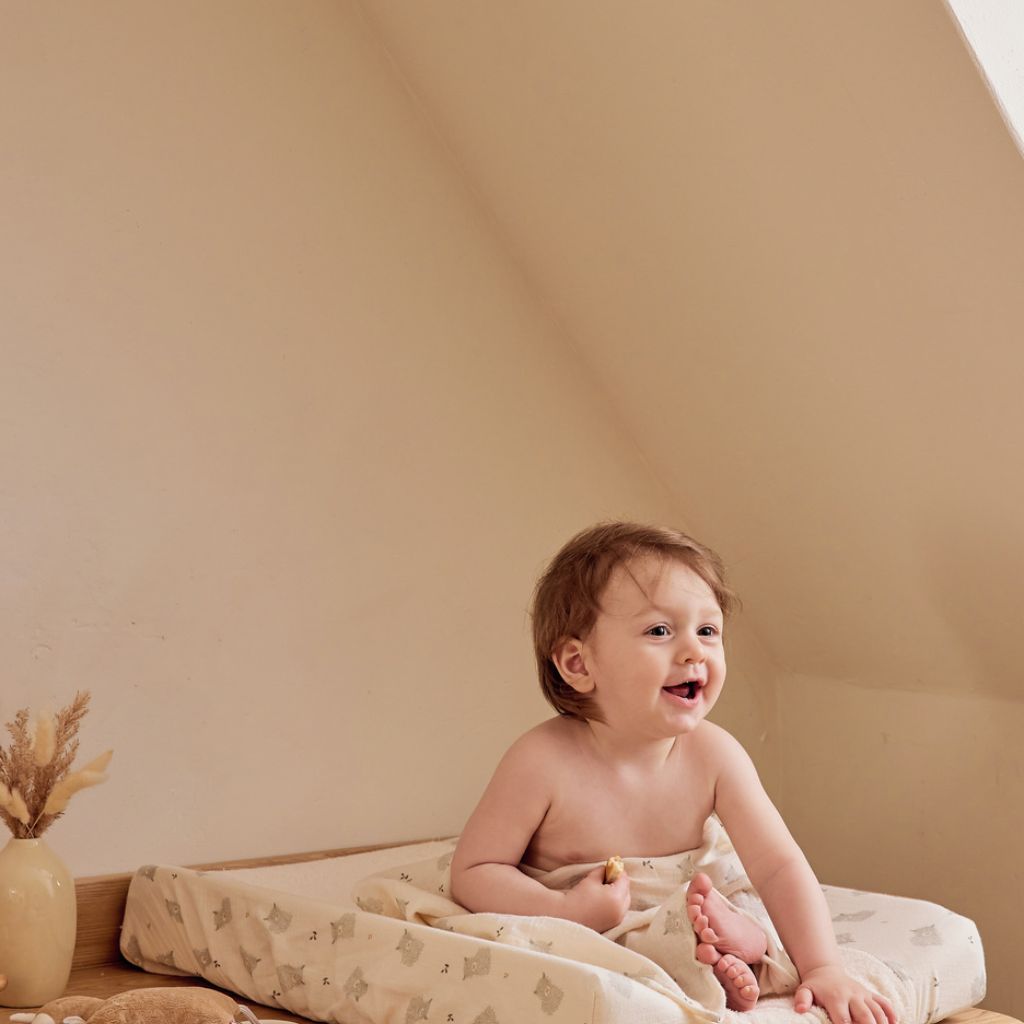 Noukie's Housse pour coussin à langer blanche Fluffy & Orso