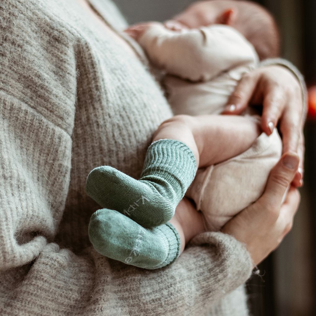 KipKep Blijf sokken 1 paar - newborn, m 0-3, calming green, Uniseks