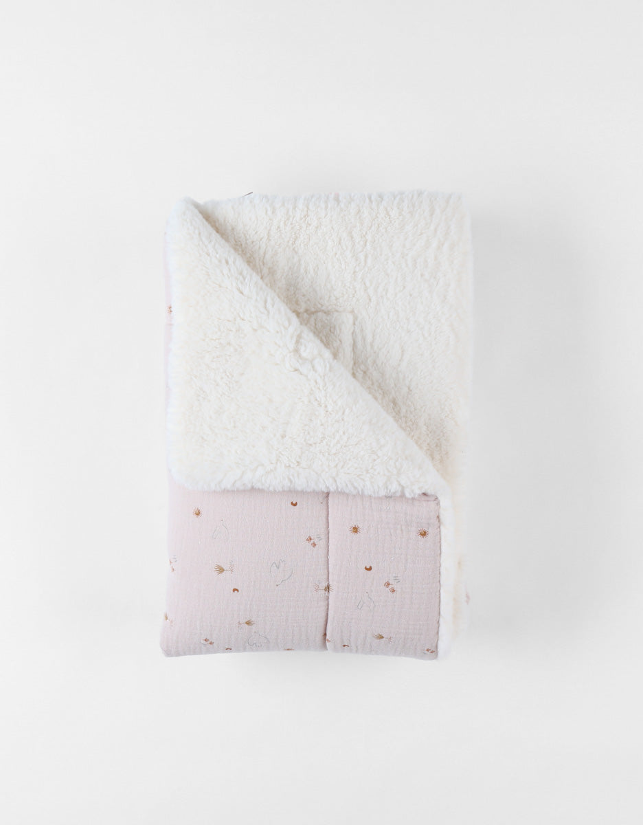 Noukie's Couverture pour berceau ou parc Doves of Happiness rose