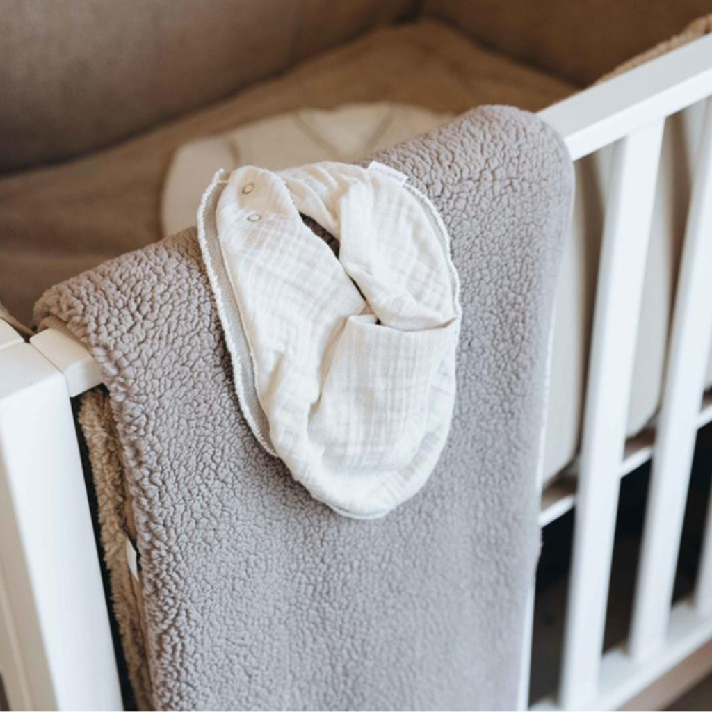 Pericles Deken voor wieg of park Teddy Chocolate bruin B 75 x L 100 cm