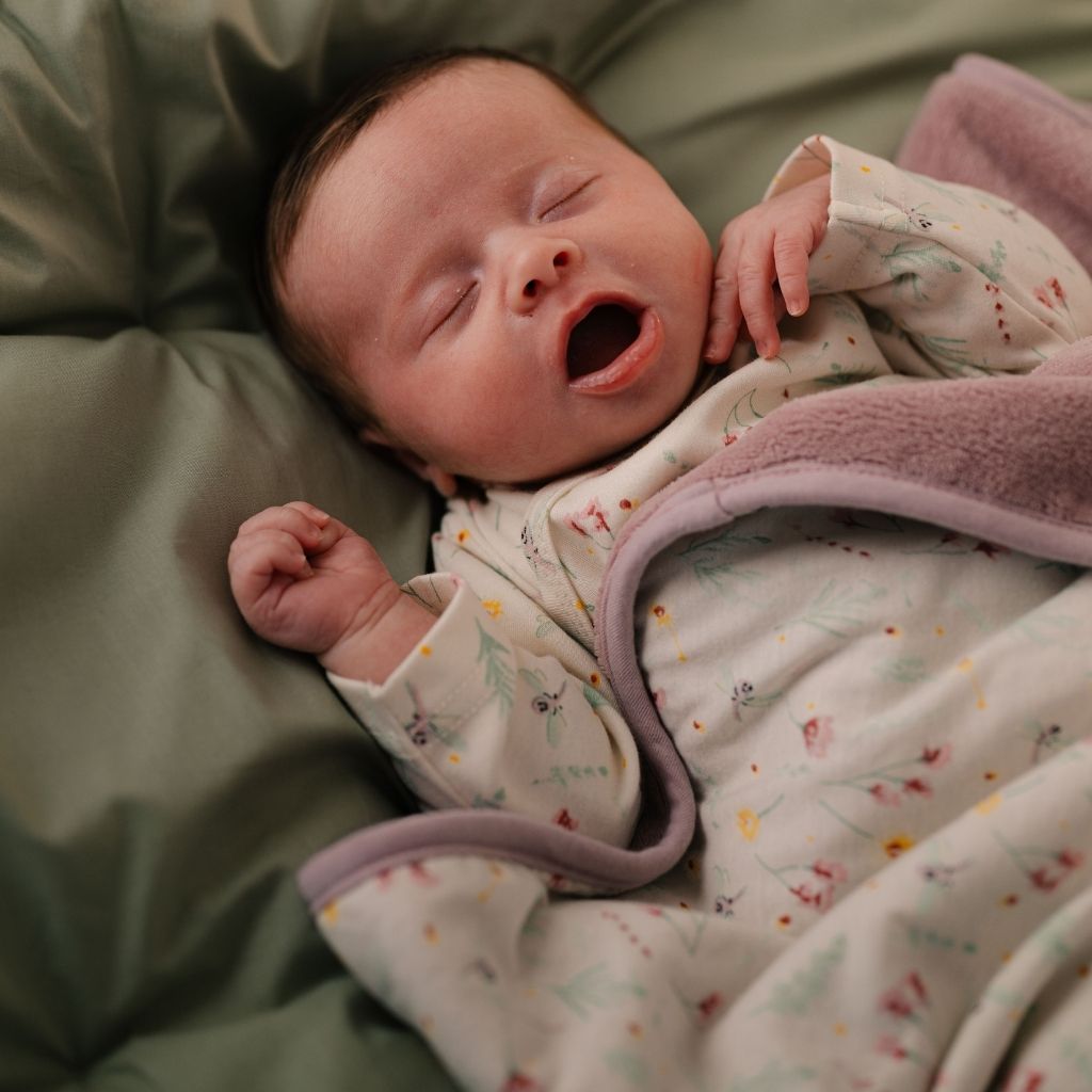 Dreambee Deken voor bed Oscar Flowers roze B 100 x L 150 cm