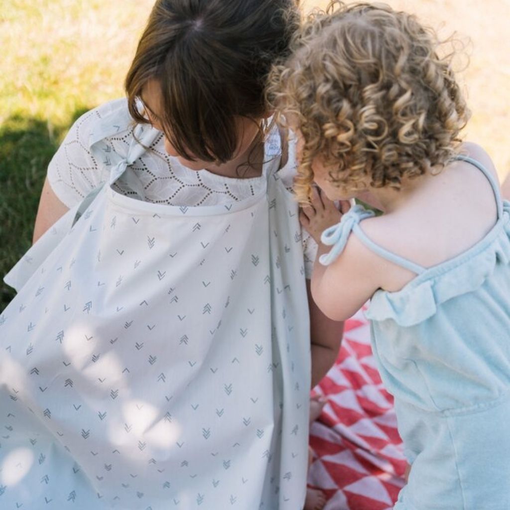 Baby on the Move Châle/écharpe d'allaitement Mountains Views gris
