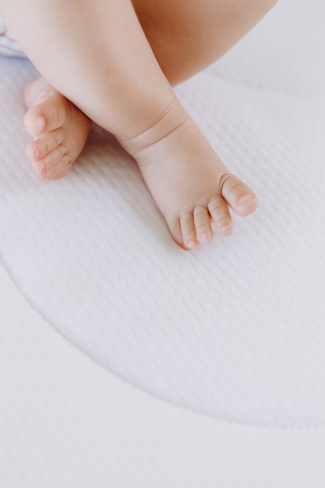 ZZZOO Matelas pour lit de bébé Ours brun avec surmatelas Airgosafe Lg 70 x L 140 cm