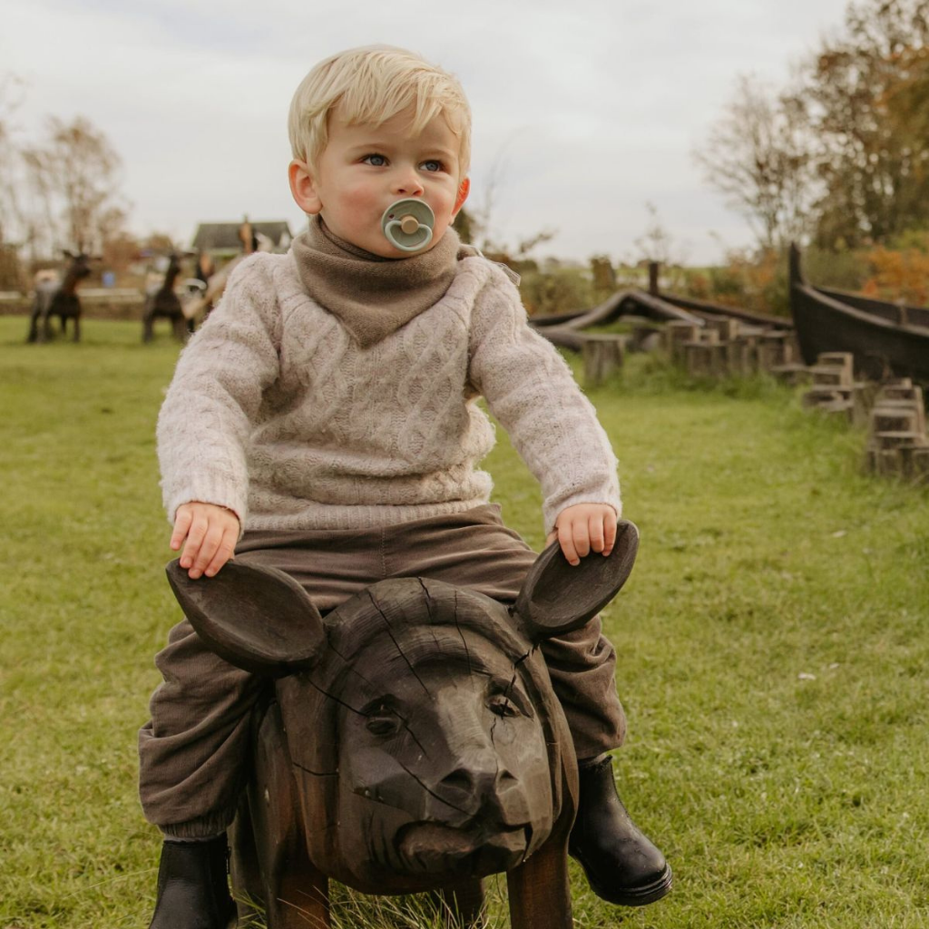 FRIGG Fopspeen + 6 maanden Little Viking latex Sage/Olive - 2 stuks