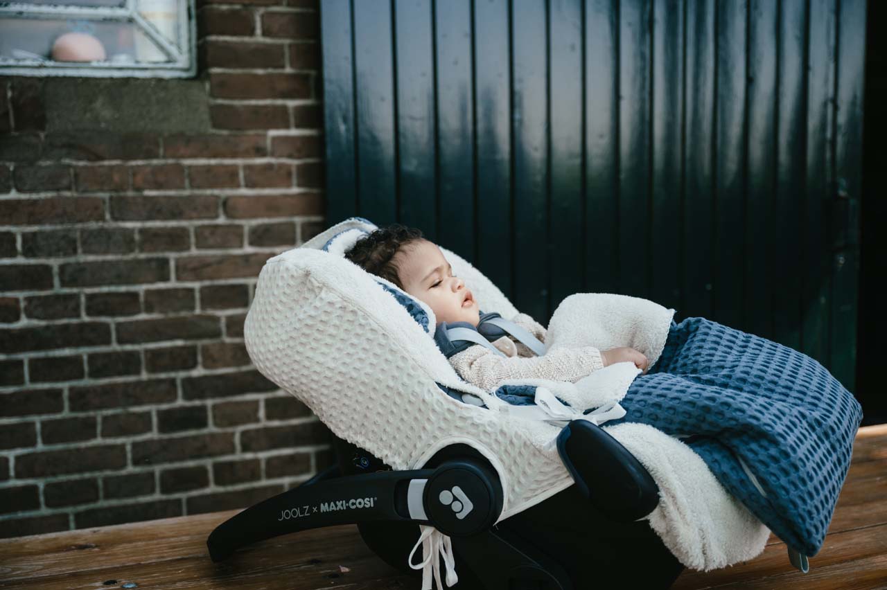 Koeka Chancelière pour siège-auto portable Oslo Teddy bleu