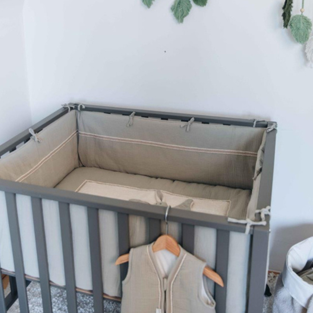 Pericles Bed/parkomranding Avocado groen