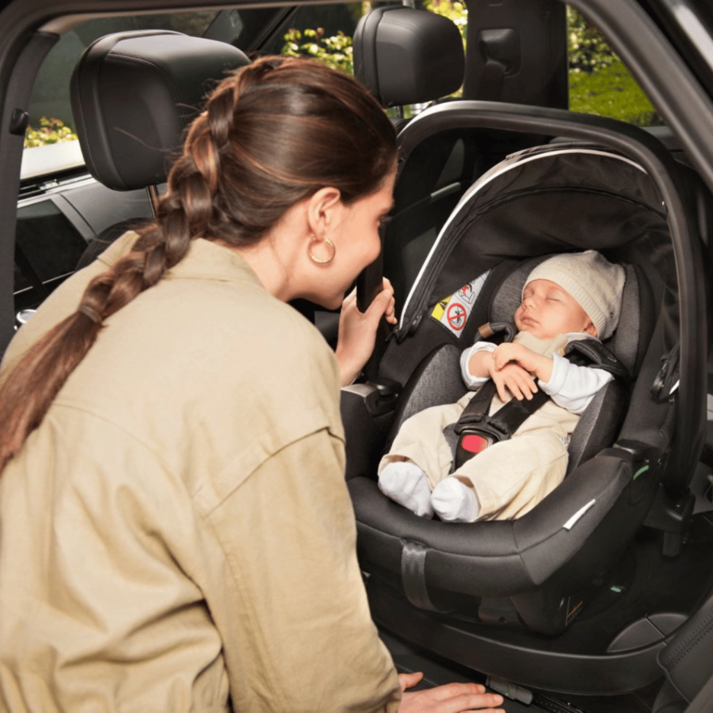 Chicco Autostoel Bi-seat i-Size Air Groep 1/2/3 zwart