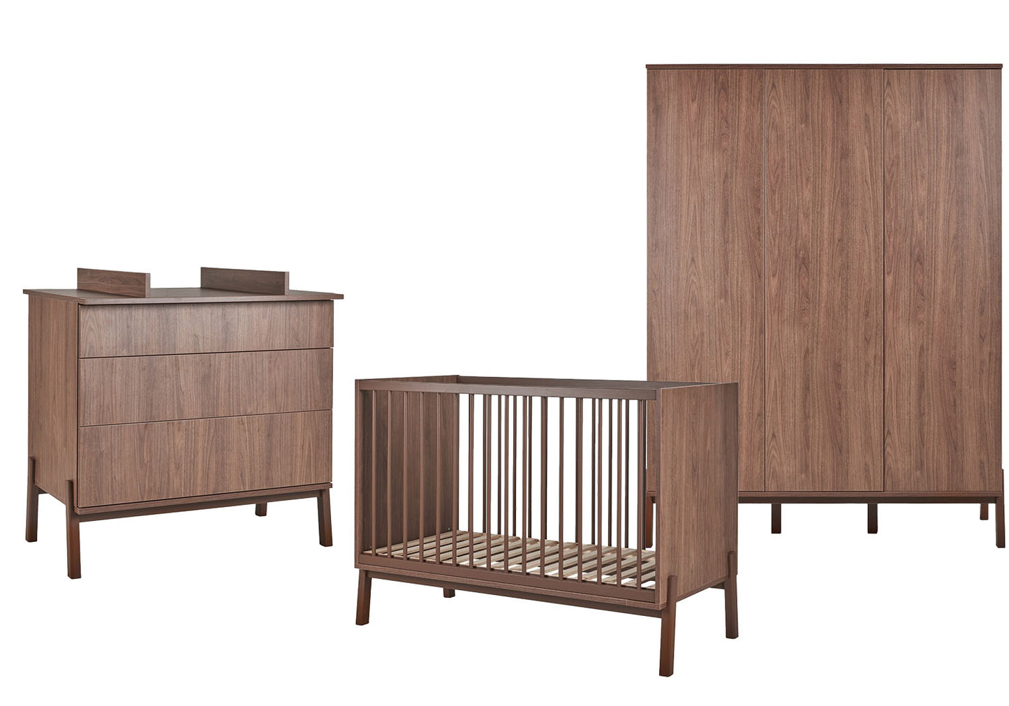Quax Chambre de bebe 3 pièces (lit L 12 x Lg 6 cm - commode avec rallonge - armoire 3 portes) Ashi Chestnut