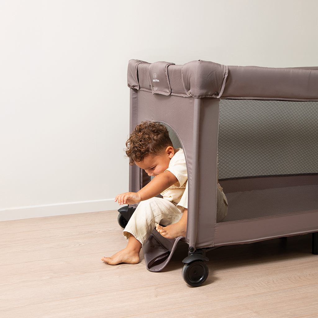 Koelstra Reisbed Travelsleeper T5 met verstelbare bodem Truffle Grey