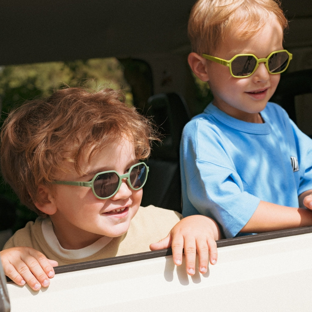 Ki ET LA Zonnebril Oozz Kaki – 1-2 jaar