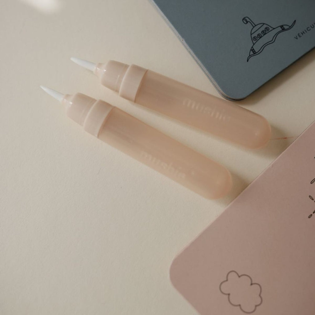 Mushie Herbruikbaar Waterverfboek Voertuigen Blauw