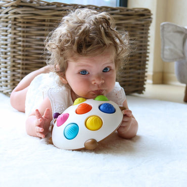 BoJungle Activiteitenspeeltje Eddy the Popping Hedgehog Veelkleurig