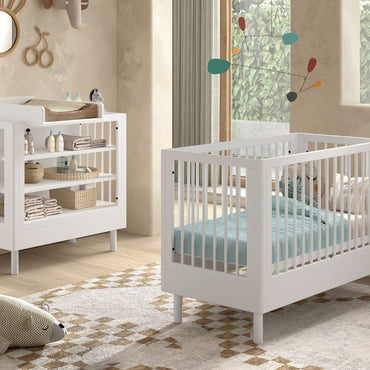 Jaxx 2-delige babykamer (Babybed L 60 x B 120 cm + Verzorgingstafel met verlengstuk) Forrest Beuk Wit
