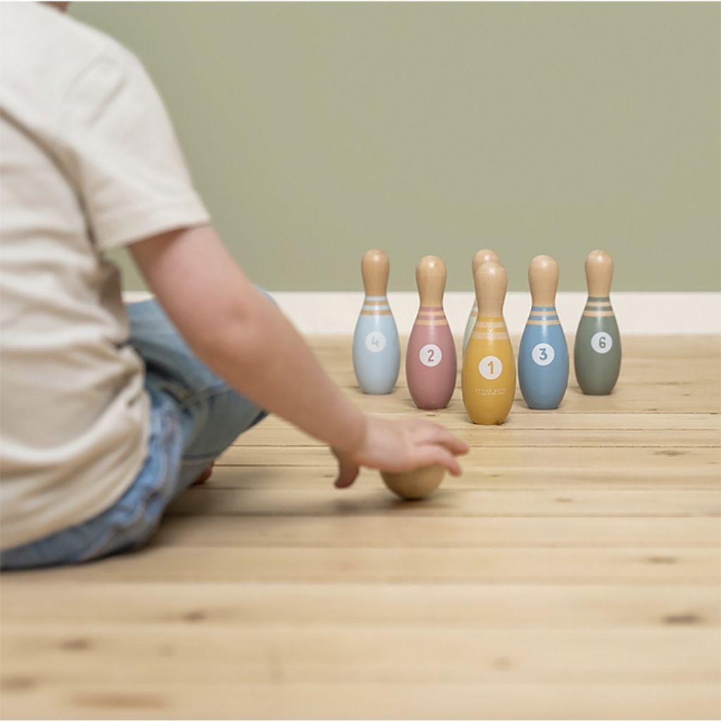 Petit jeu de quilles en bois hollandais