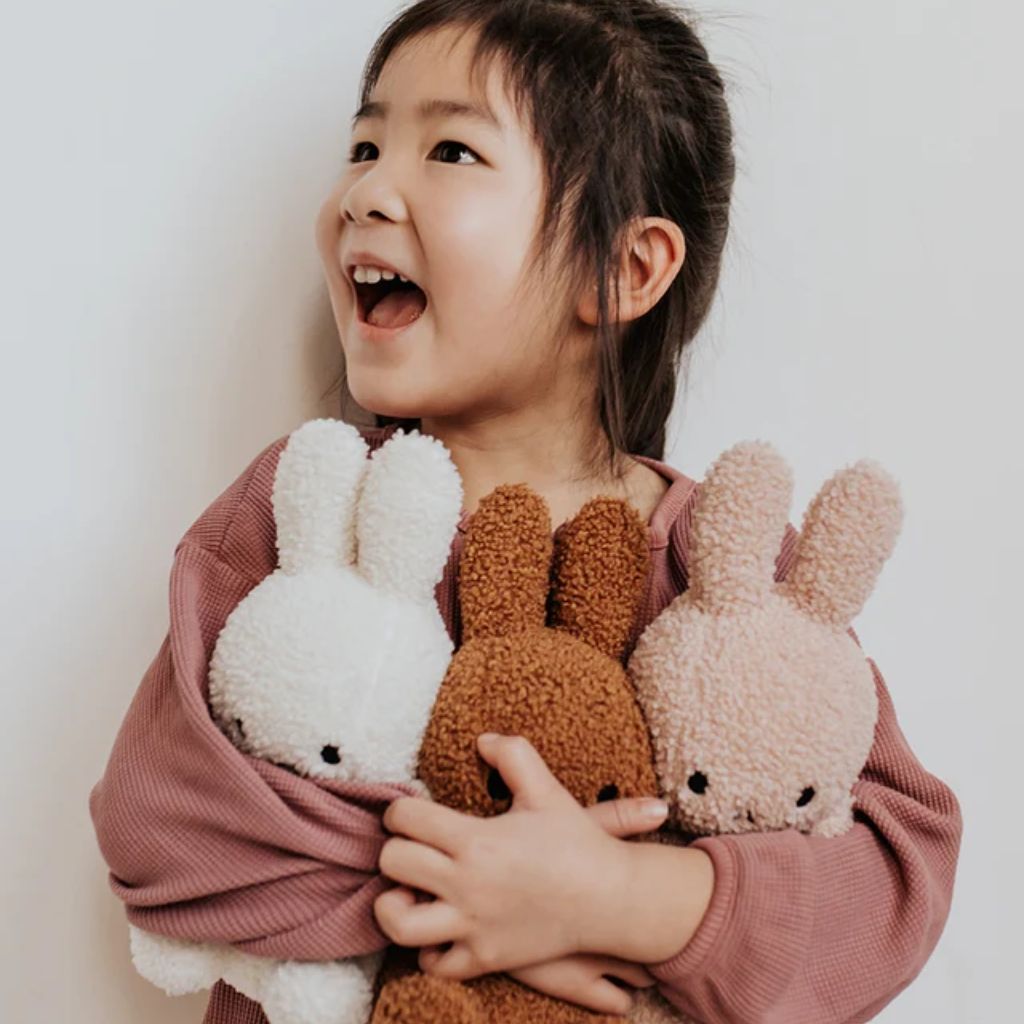 Knuffel Teddy Nijntje Cream 23 cm