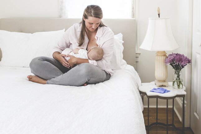 Lansinoh Wegwerpborstkompressen Blue Lock®  - 100 stuks