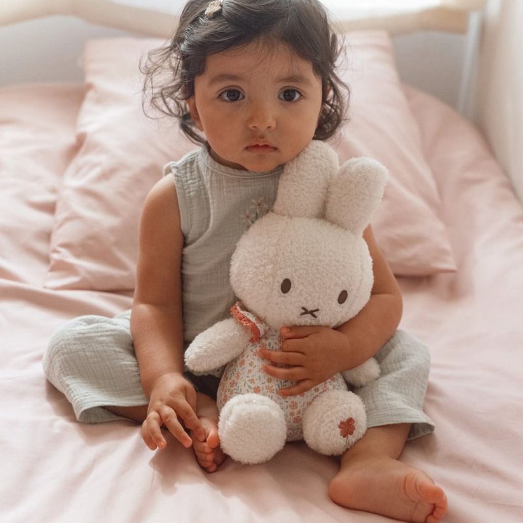 Little Dutch Knuffel Nijntje Lucky Blossom 30 cm