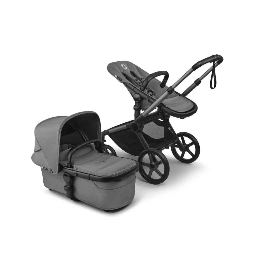 Bugaboo Poussette Fox 5 Renew avec nacelle Graphite / Moon Grey